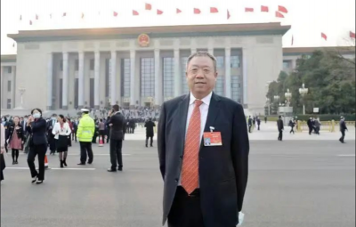 全國(guó)人大代表、寶泰隆董事長(zhǎng)焦云帶來5份建言，建議對(duì)東北企業(yè)開啟上市“綠色通道”